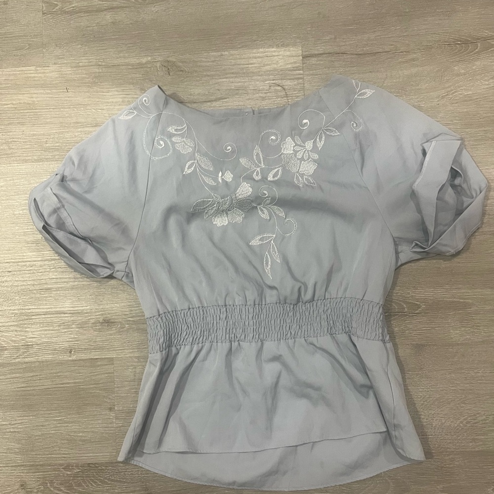 Banana Republic Light Gray Floral Blouse